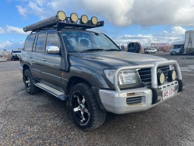 22004 toyota landcruiser gxl IN AUCTION AT LLOYDS for sale in Carrara